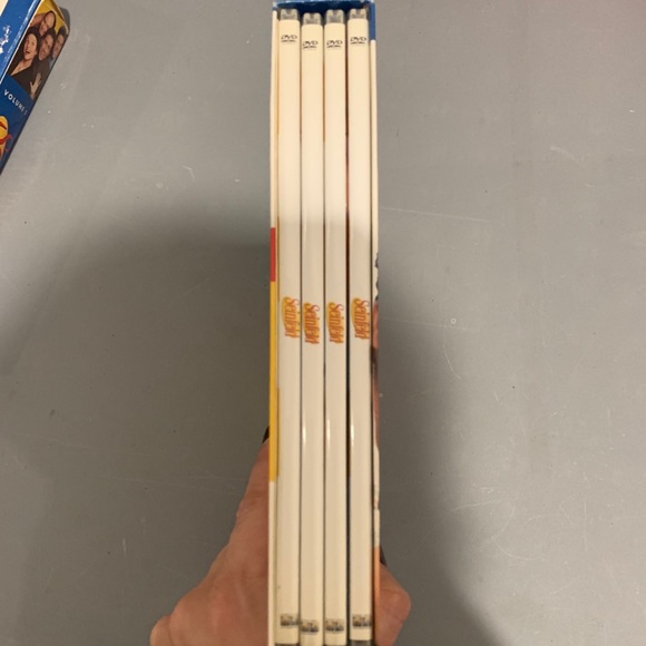 Seinfeld full season 1 & 2 DVDs. Never played - Picture 3 of 5